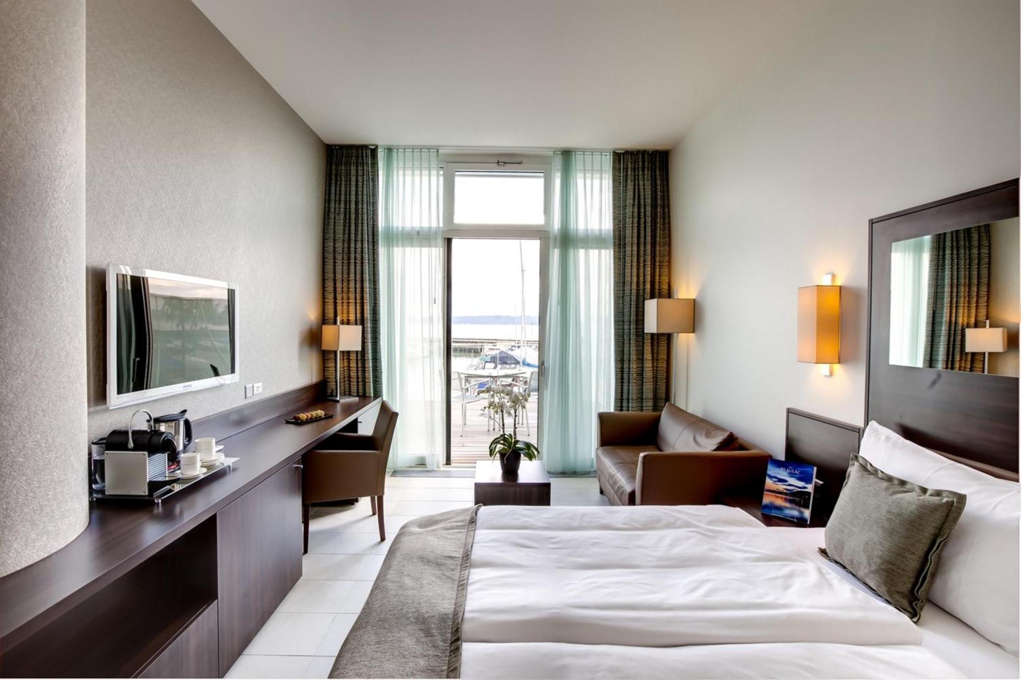 Hotel Beaulac Невшатель Екстер'єр фото