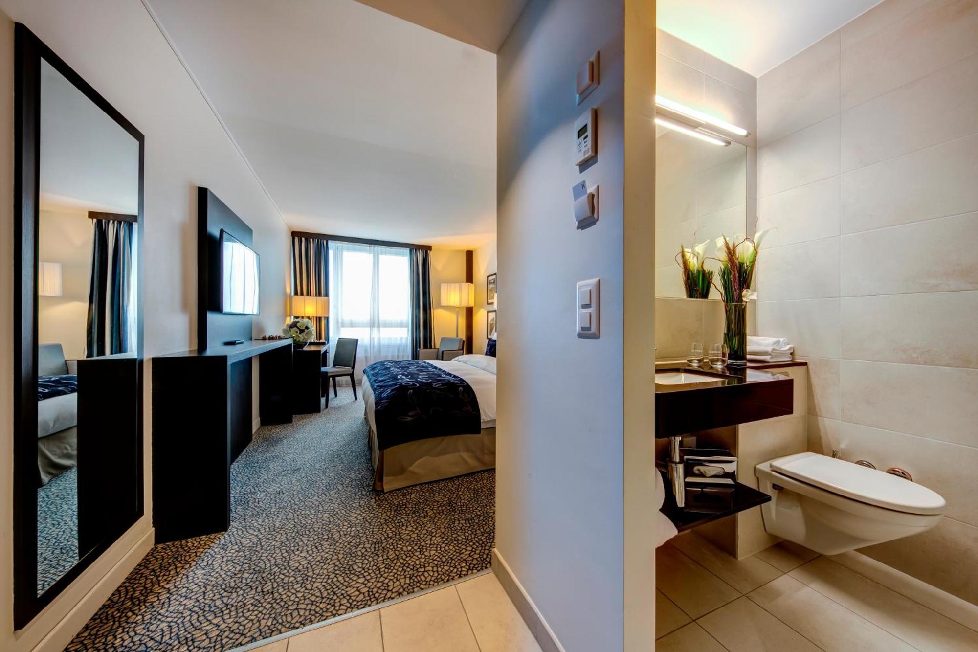 Hotel Beaulac Невшатель Екстер'єр фото