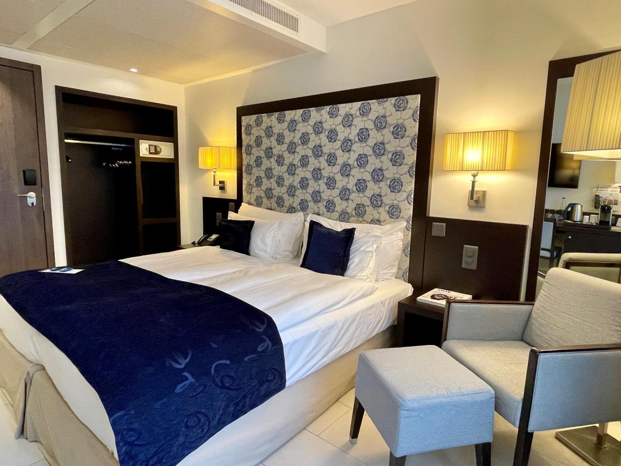 Hotel Beaulac Невшатель Екстер'єр фото